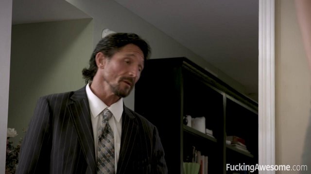 Превью Начальник расстегнул ширинку и выдал толстый член за щеку секретарше № 2243