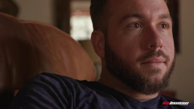 Превью Мила проснулась возбужденной и попросила мужа отодрать ее как следует № 35173