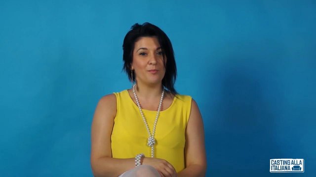 Превью Турок загоняет зрелой туристке в очело большой пульсирующий член № 3597