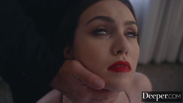 Превью Мужик после романтического свидания трахает красотку толстым членом № 38001