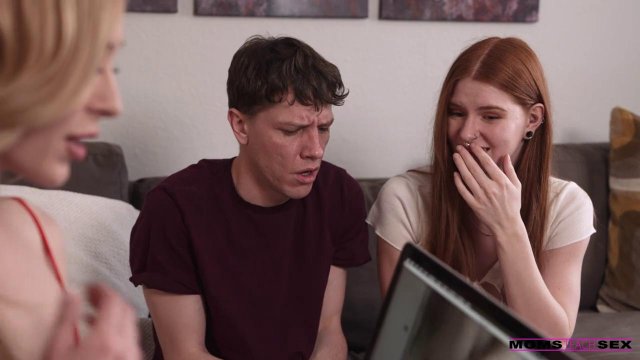 Превью Рыжая и блондинка трахаются с другом чтобы избавить его от нехватки любви № 38139